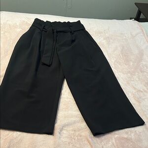 Black Wide-Leg Culottes with Belt